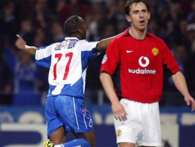 他在英格兰 他在英格兰